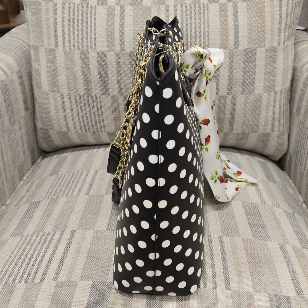 Betsey Johnson Black Shoulder Bag with Gold Details - Picture 3 of 6